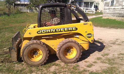 2000 jd 250 skid steer|john deere 250 hydraulic fluid.